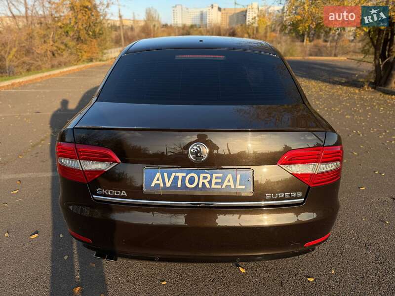 Лифтбек Skoda Superb 2013 в Кривом Роге фото 24 Лифтбек Skoda Superb 2013 в Кривом Роге