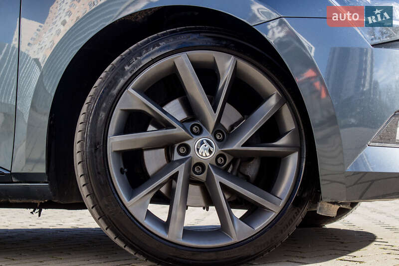 Універсал Skoda Superb 2018 в Львові фото 6 Універсал Skoda Superb 2018 в Львові