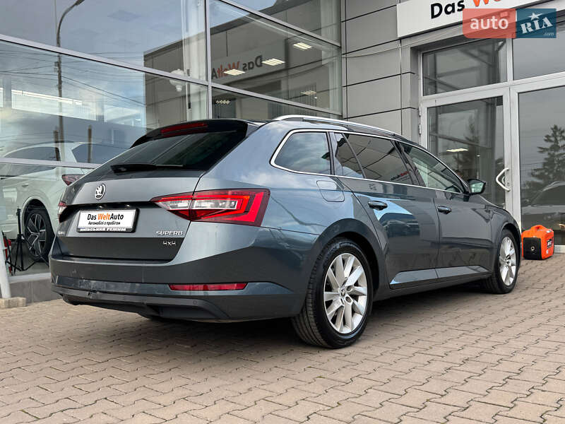 Універсал Skoda Superb 2018 в Чернівцях