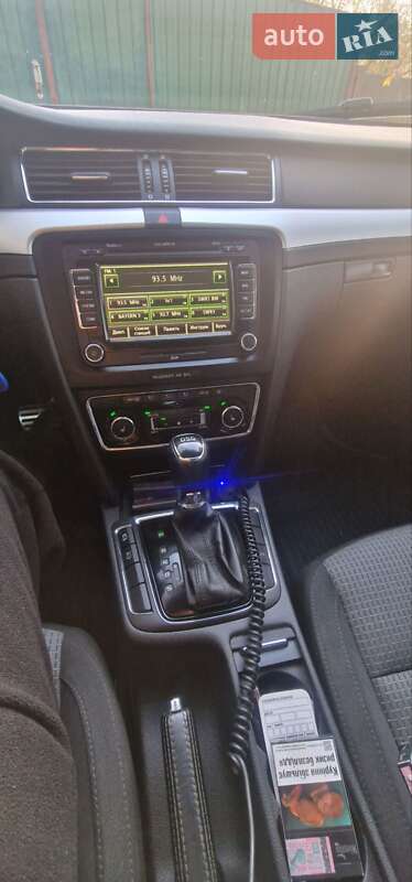 Универсал Skoda Superb 2013 в Кривом Роге фото 10 Универсал Skoda Superb 2013 в Кривом Роге