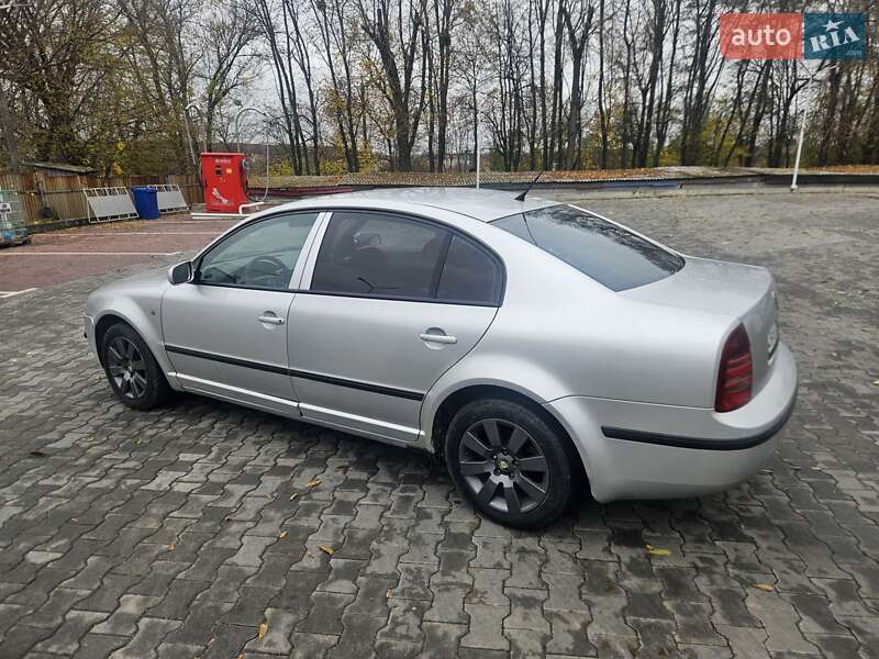 Лифтбек Skoda Superb 2005 в Виннице фото 2 Лифтбек Skoda Superb 2005 в Виннице