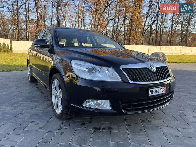 Skoda Superb 2012 Skoda Superb 2012