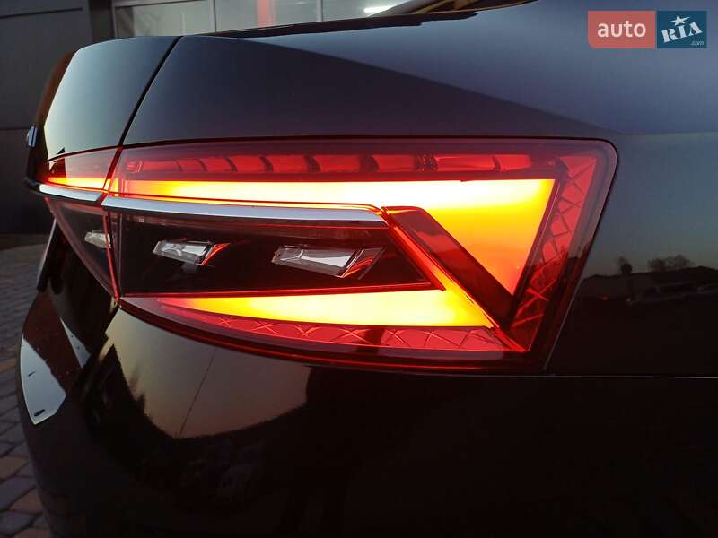 Лифтбек Skoda Superb 2021 в Самборе