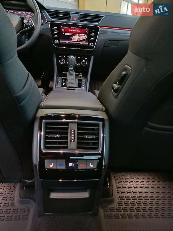 Лифтбек Skoda Superb 2021 в Самборе