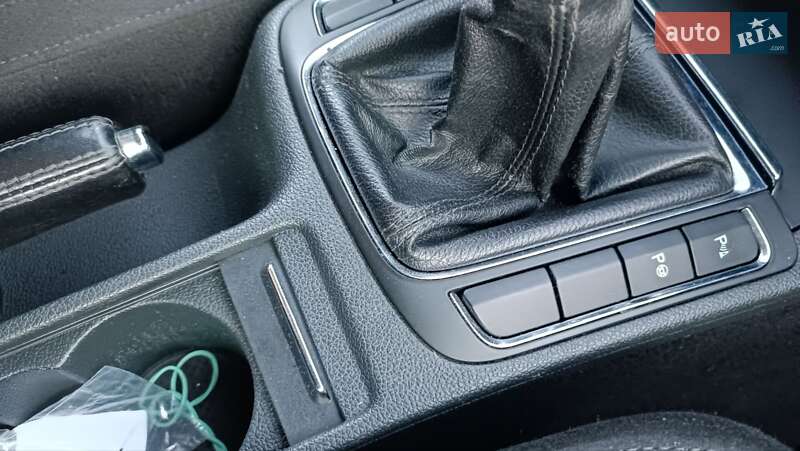 Універсал Skoda Superb 2011 в Сарнах