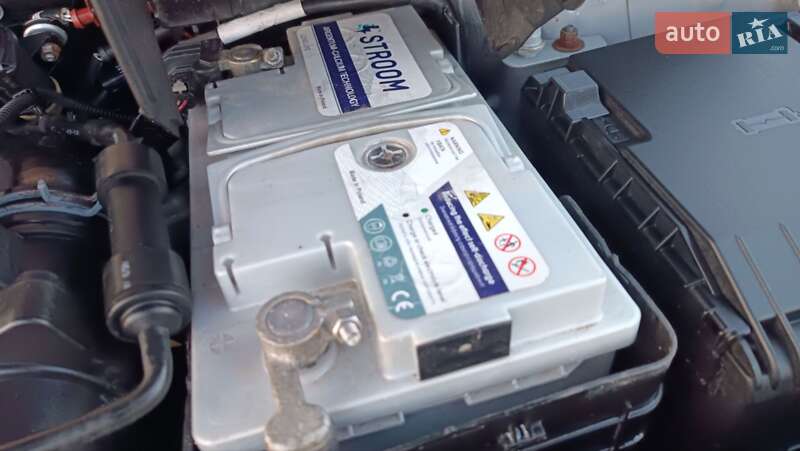 Універсал Skoda Superb 2011 в Сарнах