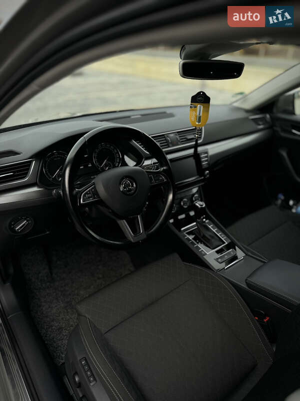 Універсал Skoda Superb 2016 в Мукачевому фото 27 Універсал Skoda Superb 2016 в Мукачевому