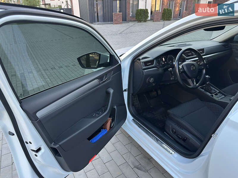 Универсал Skoda Superb 2016 в Умани фото 20 Универсал Skoda Superb 2016 в Умани