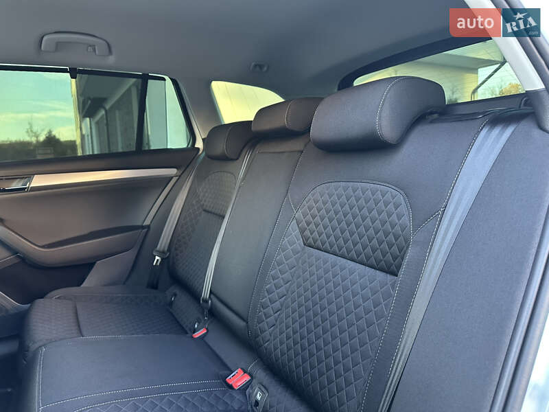 Универсал Skoda Superb 2016 в Умани фото 31 Универсал Skoda Superb 2016 в Умани