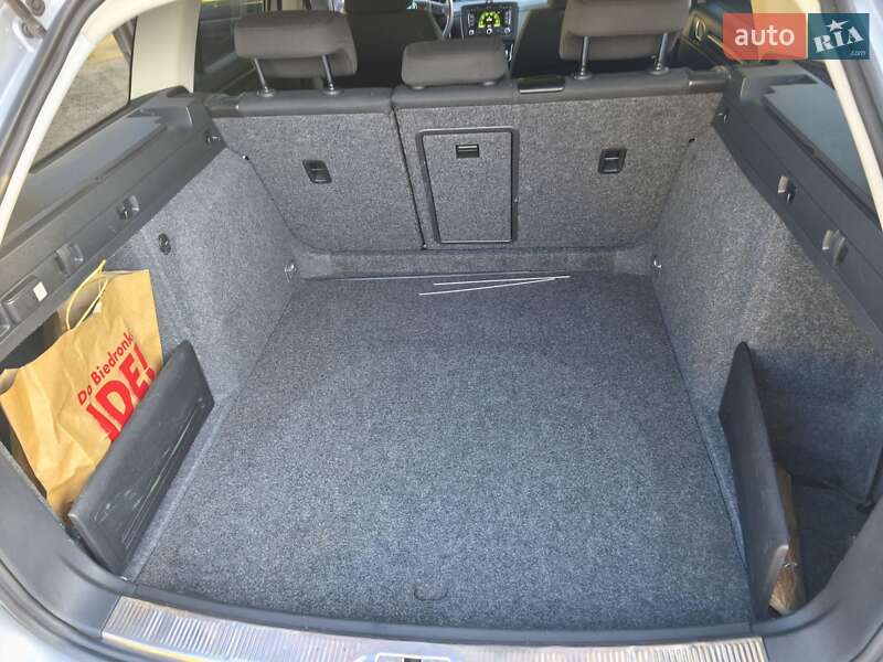 Універсал Skoda Superb 2011 в Дніпрі фото 25 Універсал Skoda Superb 2011 в Дніпрі