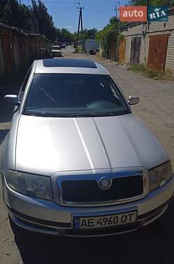 Лифтбек Skoda Superb 2003 в Днепре