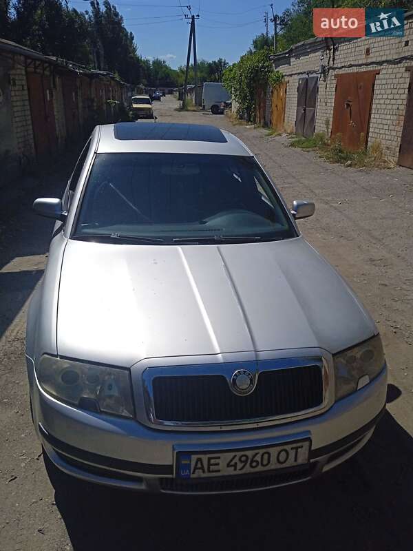 Skoda Superb 2003 Skoda Superb 2003