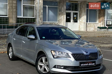 Ліфтбек Skoda Superb 2016 в Миколаєві
