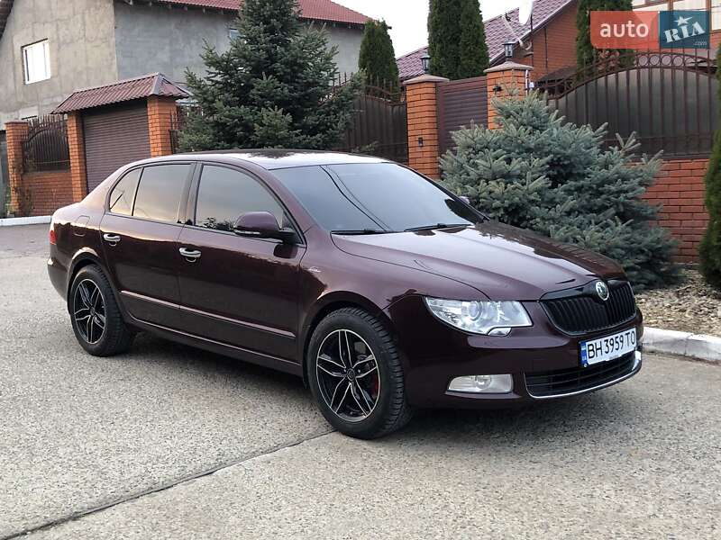 Ліфтбек Skoda Superb 2009 в Теплодарі