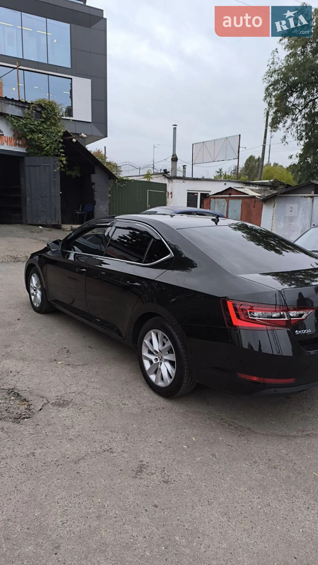 2019 Skoda Superb - мініатюра 9