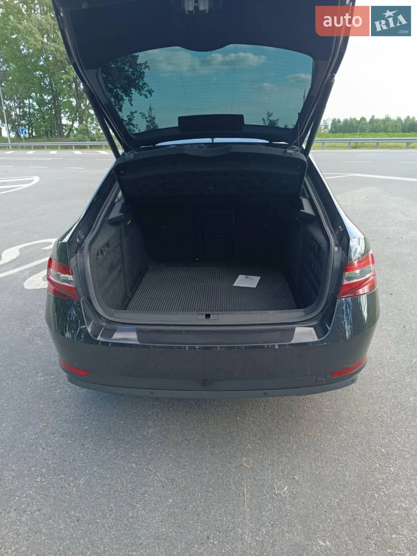 2019 Skoda Superb - мініатюра 13