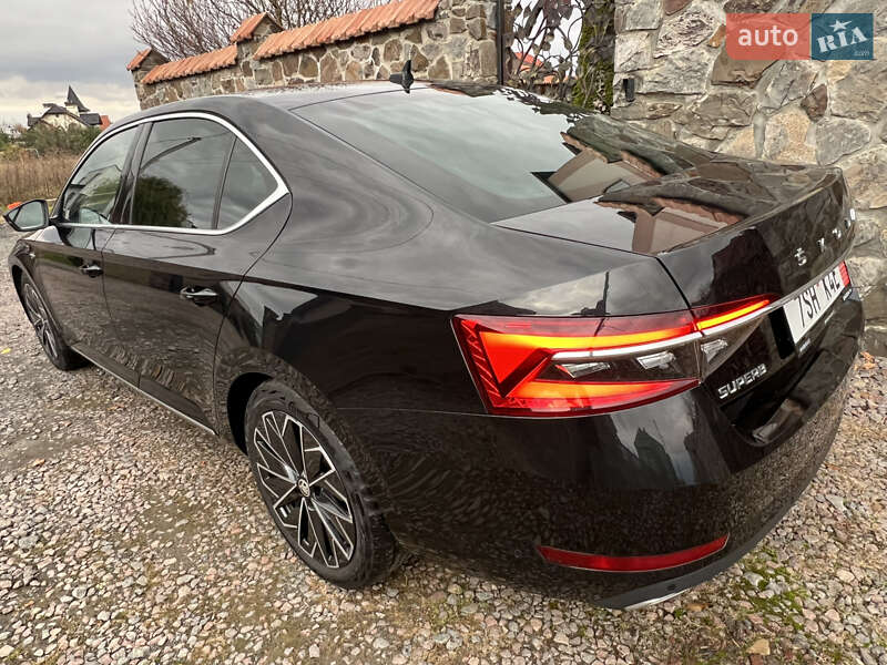 Ліфтбек Skoda Superb 2020 в Львові