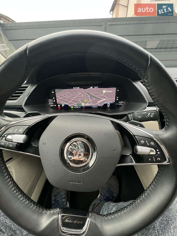 Ліфтбек Skoda Superb 2020 в Львові