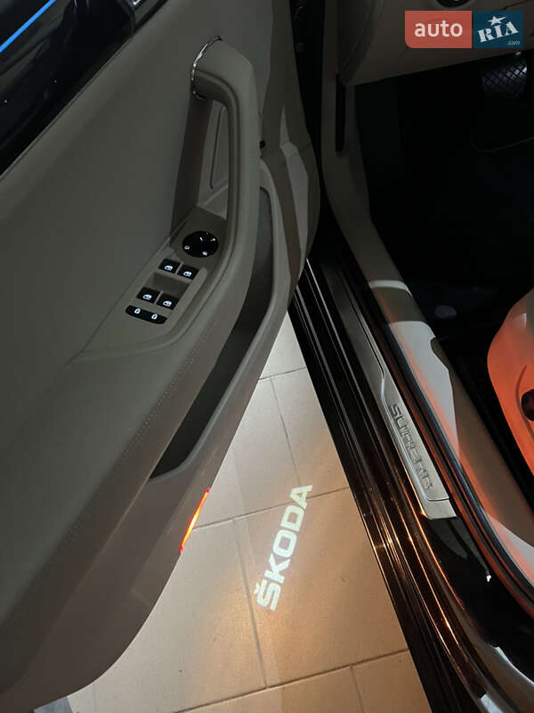 Ліфтбек Skoda Superb 2020 в Львові