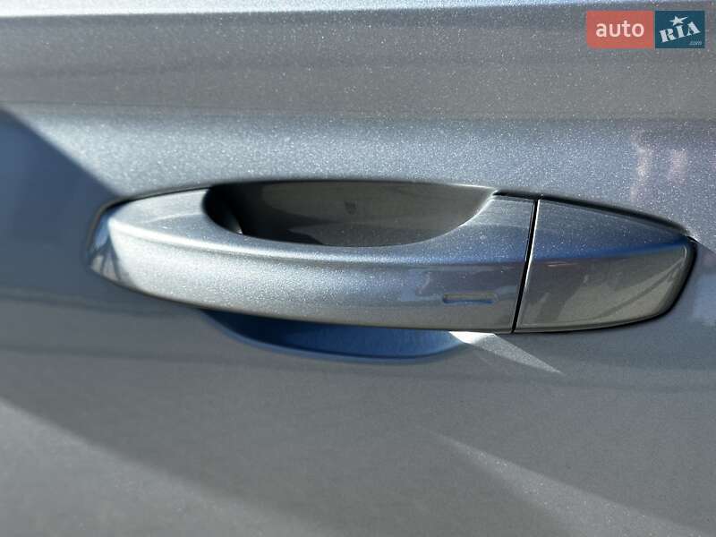 Лифтбек Skoda Superb 2017 в Львове