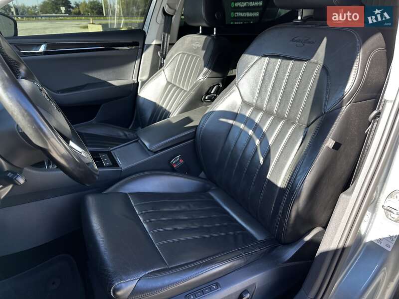 Лифтбек Skoda Superb 2017 в Львове