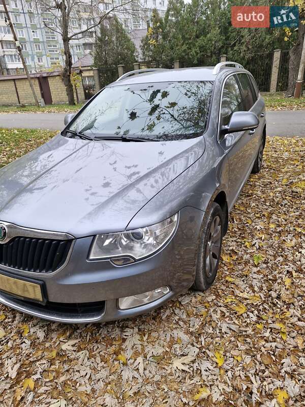 Универсал Skoda Superb 2012 в Запорожье