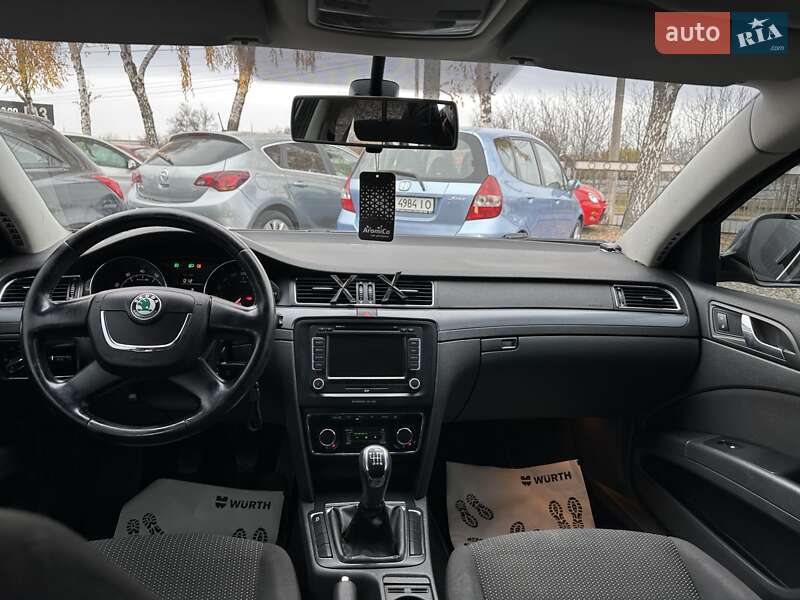 Ліфтбек Skoda Superb 2010 в Смілі фото 10 Ліфтбек Skoda Superb 2010 в Смілі