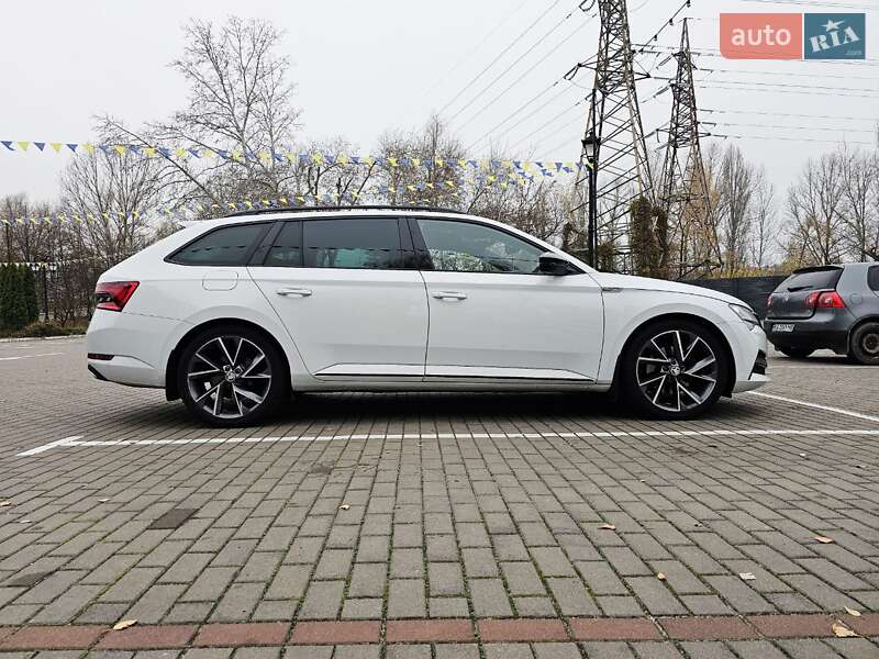 Універсал Skoda Superb 2020 в Вишгороді