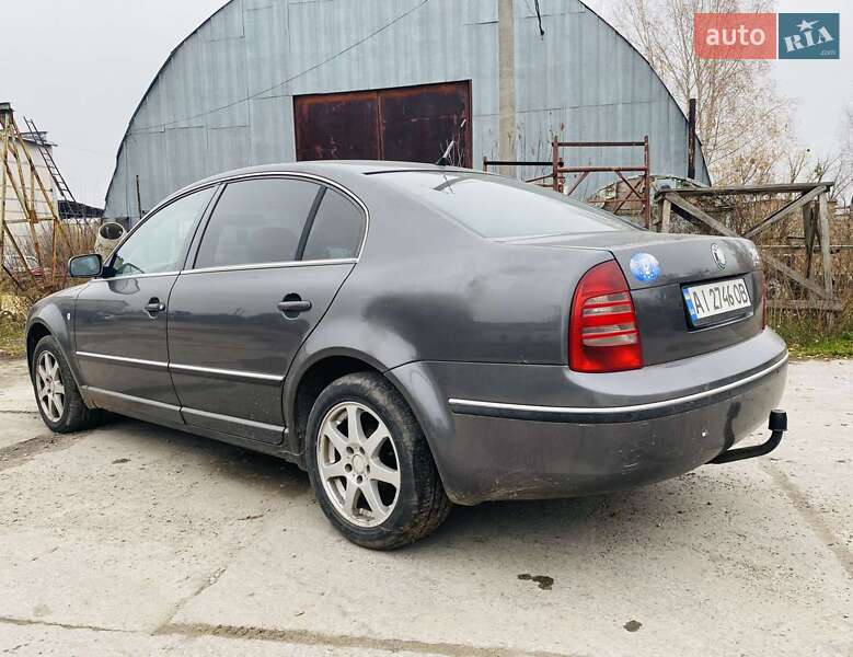 Ліфтбек Skoda Superb 2002 в Білій Церкві
