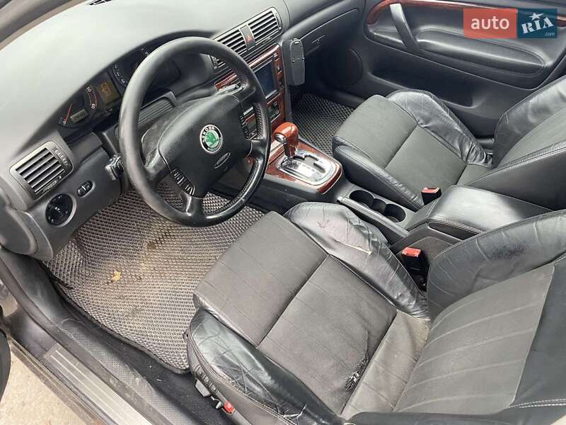 Ліфтбек Skoda Superb 2002 в Білій Церкві