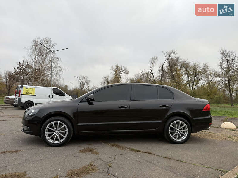 Ліфтбек Skoda Superb 2013 в Кривому Розі фото 6 Ліфтбек Skoda Superb 2013 в Кривому Розі