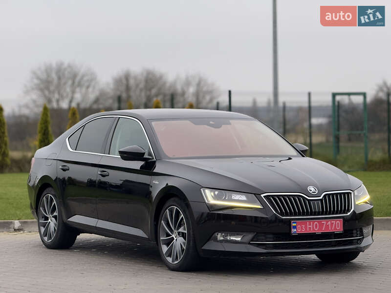 Лифтбек Skoda Superb 2017 в Луцке