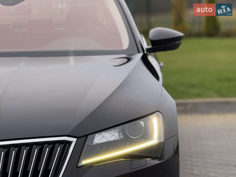 Лифтбек Skoda Superb 2017 в Луцке