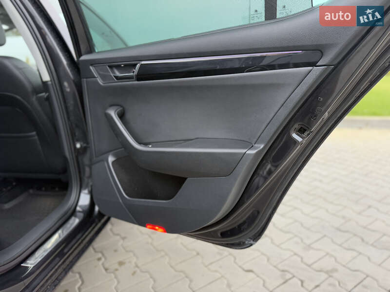 Лифтбек Skoda Superb 2017 в Луцке