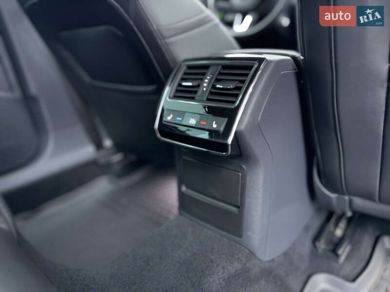 Лифтбек Skoda Superb 2017 в Луцке