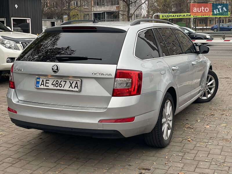 Универсал Skoda Superb 2016 в Днепре фото 4 Универсал Skoda Superb 2016 в Днепре