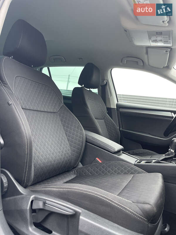 Универсал Skoda Superb 2016 в Радивилове