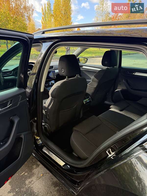 Універсал Skoda Superb 2020 в Рівному фото 11 Універсал Skoda Superb 2020 в Рівному