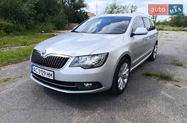 Универсал Skoda Superb 2013 в Ковеле