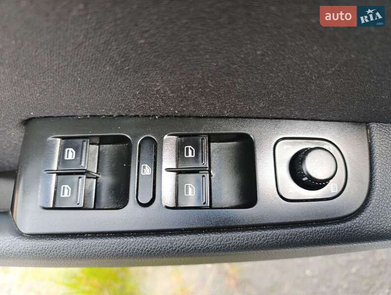 Універсал Skoda Superb 2013 в Ковелі