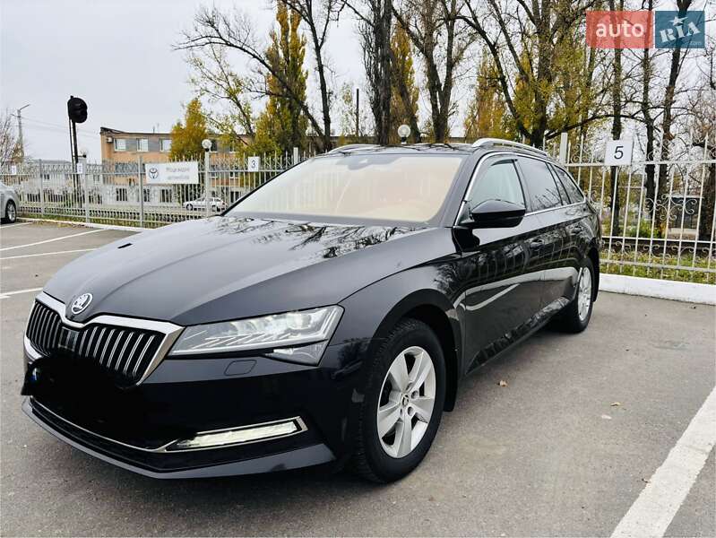 Універсал Skoda Superb 2020 в Кременчуці фото Універсал Skoda Superb 2020 в Кременчуці