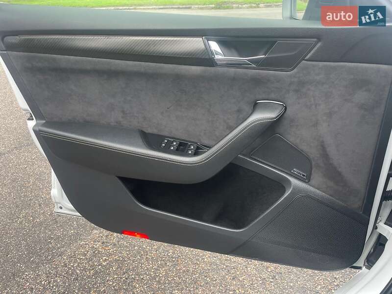 Универсал Skoda Superb 2020 в Кропивницком фото 16 Универсал Skoda Superb 2020 в Кропивницком
