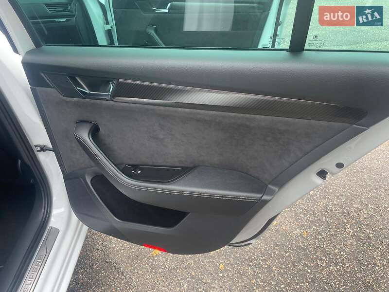 Универсал Skoda Superb 2020 в Кропивницком фото 45 Универсал Skoda Superb 2020 в Кропивницком