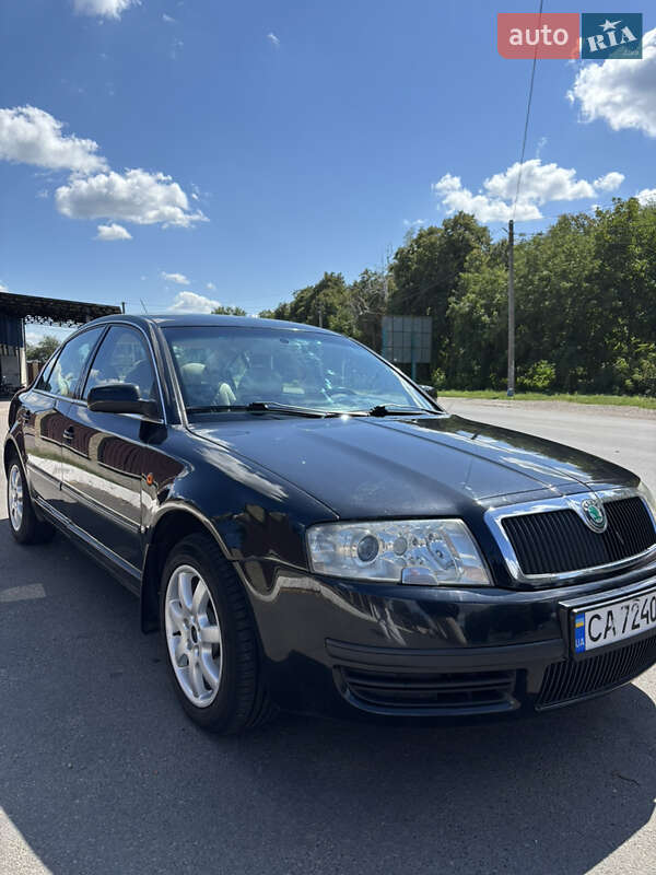Лифтбек Skoda Superb 2004 в Христиновке фото 11 Лифтбек Skoda Superb 2004 в Христиновке