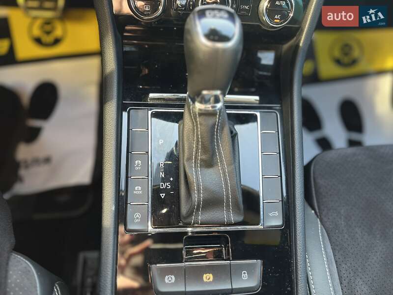 Універсал Skoda Superb 2019 в Стрию