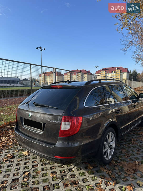 Універсал Skoda Superb 2011 в Мукачевому фото 7 Універсал Skoda Superb 2011 в Мукачевому