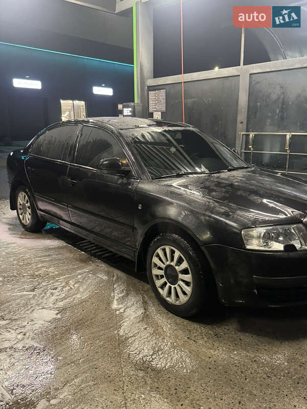 Ліфтбек Skoda Superb 2007 в Києві