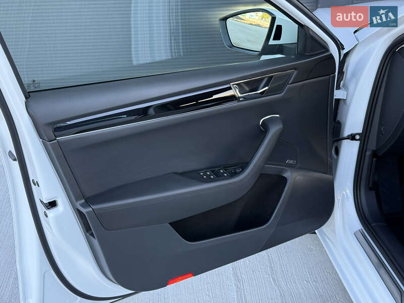 Ліфтбек Skoda Superb 2022 в Броварах фото 48 Ліфтбек Skoda Superb 2022 в Броварах