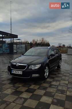 Універсал Skoda Superb 2012 в Самборі