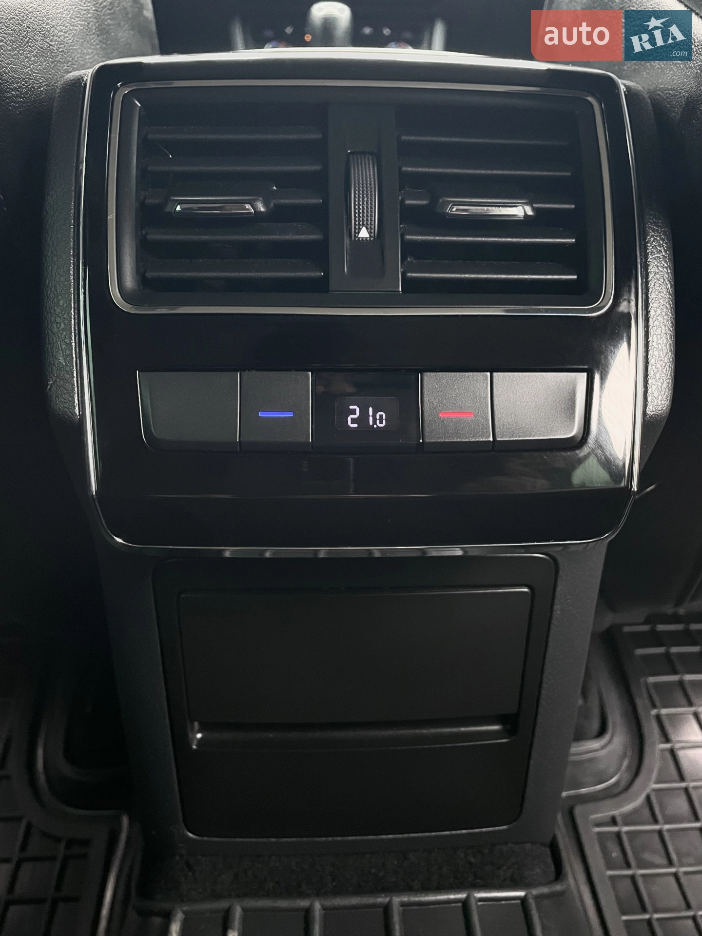 2017 Skoda Superb - мініатюра 42